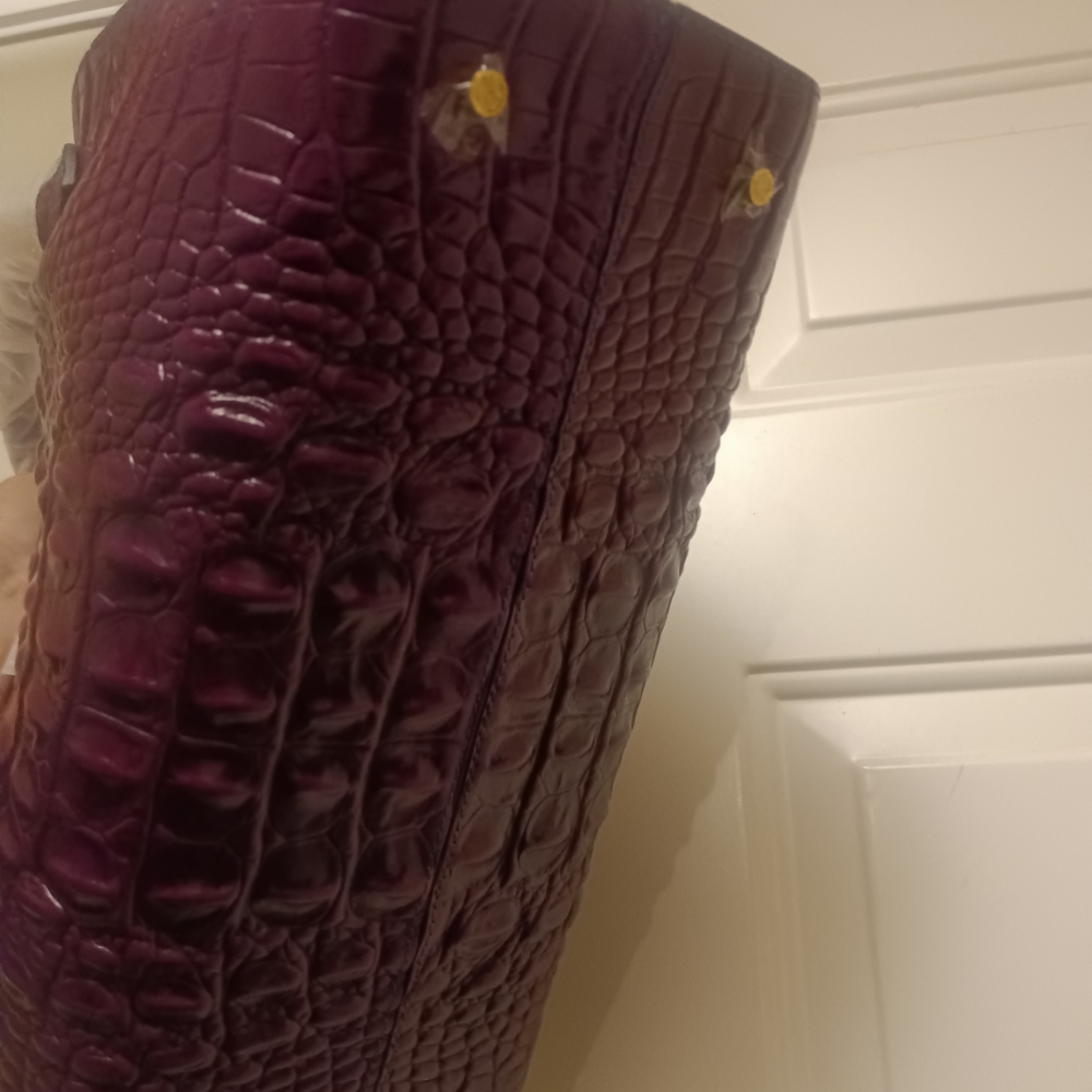 NWT Pijushi Crocodile Embossed Leather - Picture 6 of 7